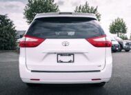 2018 Toyota Sienna LE 8-Passenger LC2552
