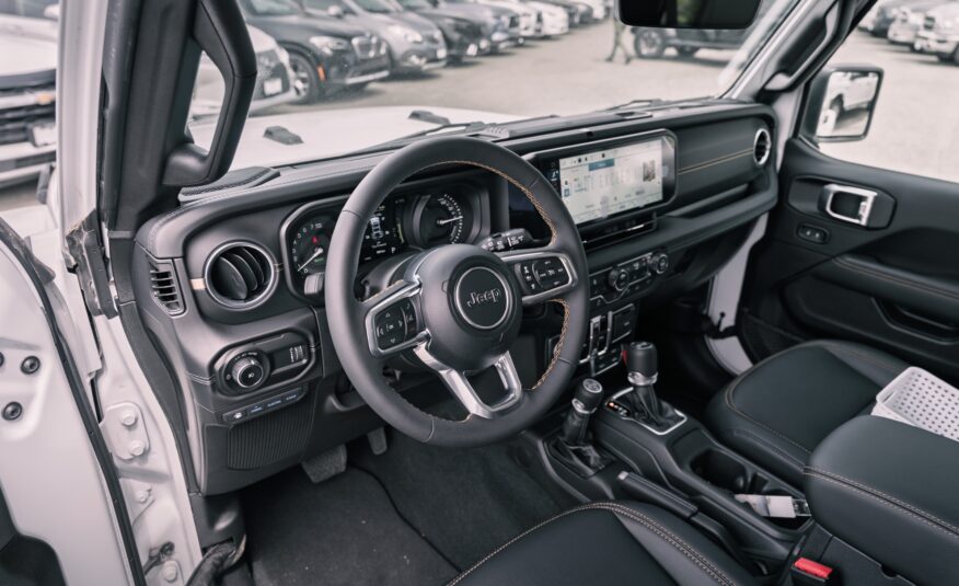 2024 Jeep Wrangler 4xe Sahara R242971