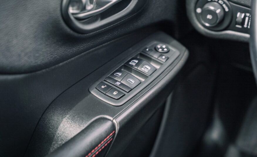 2019 Jeep Cherokee Trailhawk LC2576