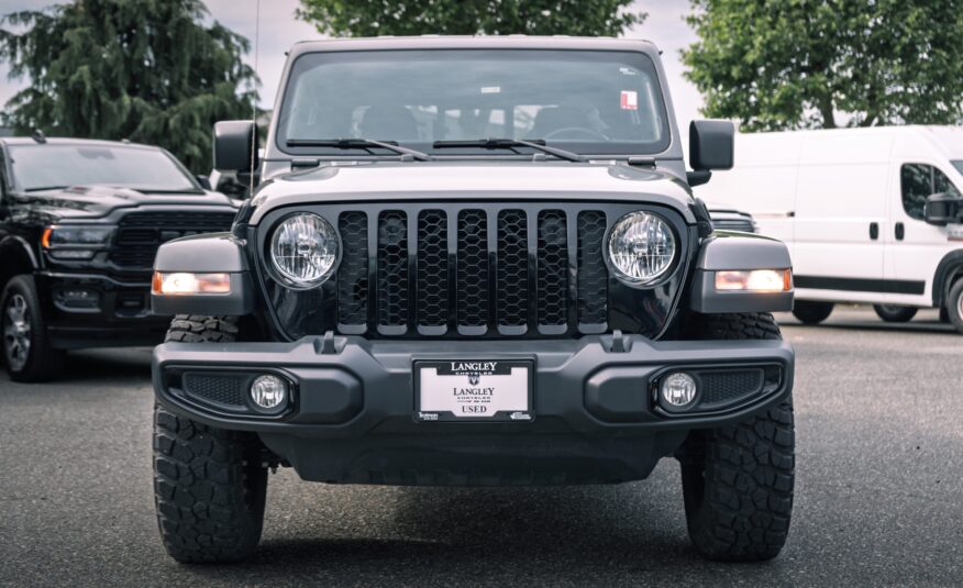 2023 Jeep Gladiator Sport S LC2581
