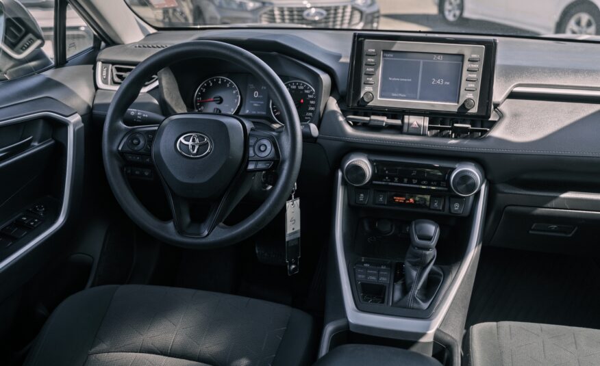 2022 Toyota RAV4 LE LC2580