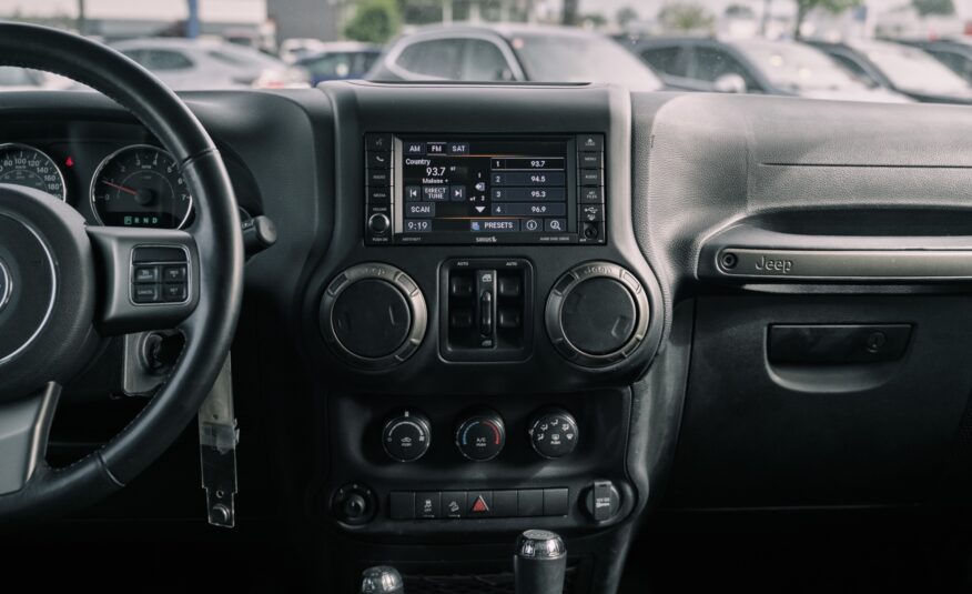 2018 Jeep Wrangler JK Unlimited Sport LC2564