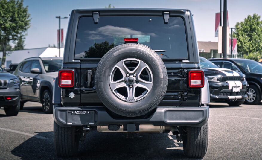 2022 Jeep Wrangler Unlimited Sport R220000A