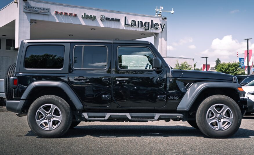 2022 Jeep Wrangler Unlimited Sport R220000A