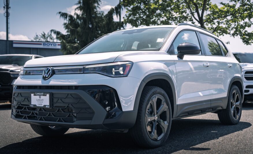 2025 Volkswagen Taos Comfortline Black Edition LC2604