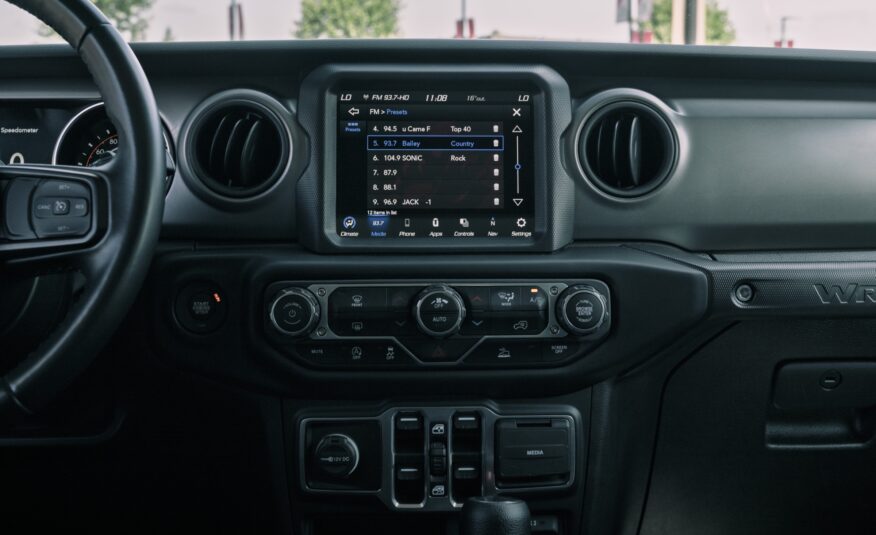 2022 Jeep Wrangler Unlimited Sport R220000A