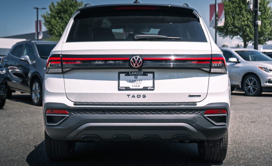 2025 Volkswagen Taos Comfortline Black Edition LC2604