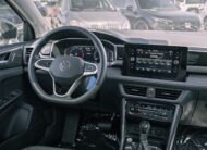 2025 Volkswagen Taos Comfortline Black Edition LC2604