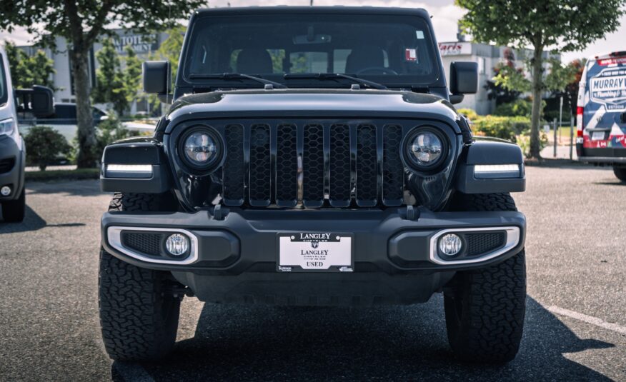 2022 Jeep Gladiator Sport S LC2600A
