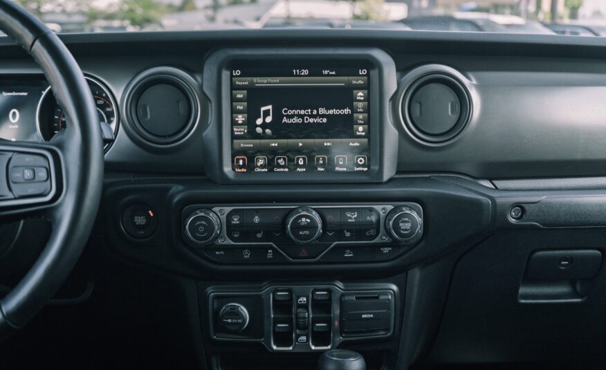 2022 Jeep Gladiator Sport S LC2600A