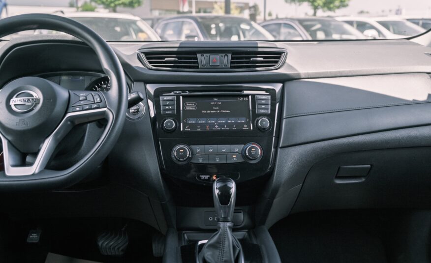 2019 Nissan Rogue S LC2608A