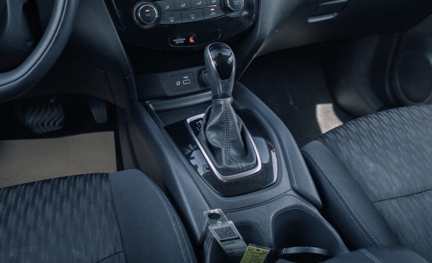 2019 Nissan Rogue S LC2608A