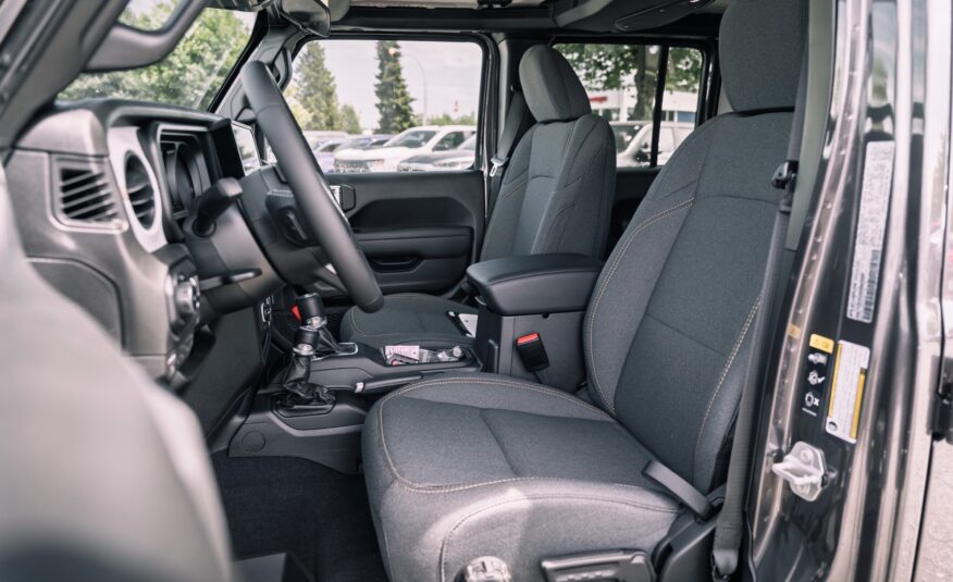2025 Jeep Wrangler Sport S610399