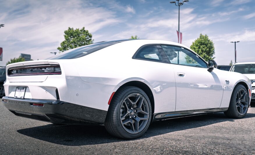 2024 Dodge Charger Daytona  R205164