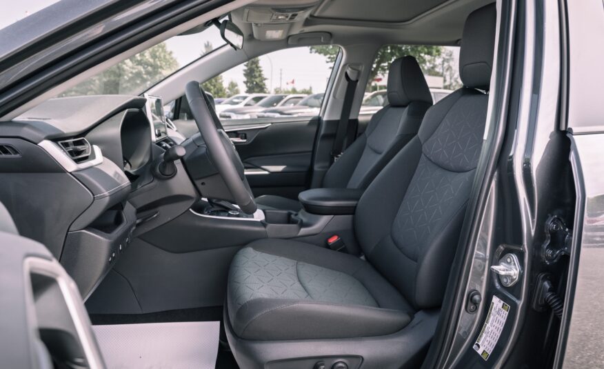 2025 Toyota RAV4 Hybrid XLE LC2601