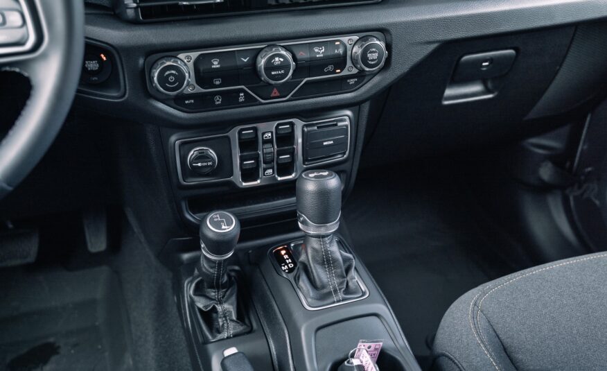 2025 Jeep Wrangler Sport S610399