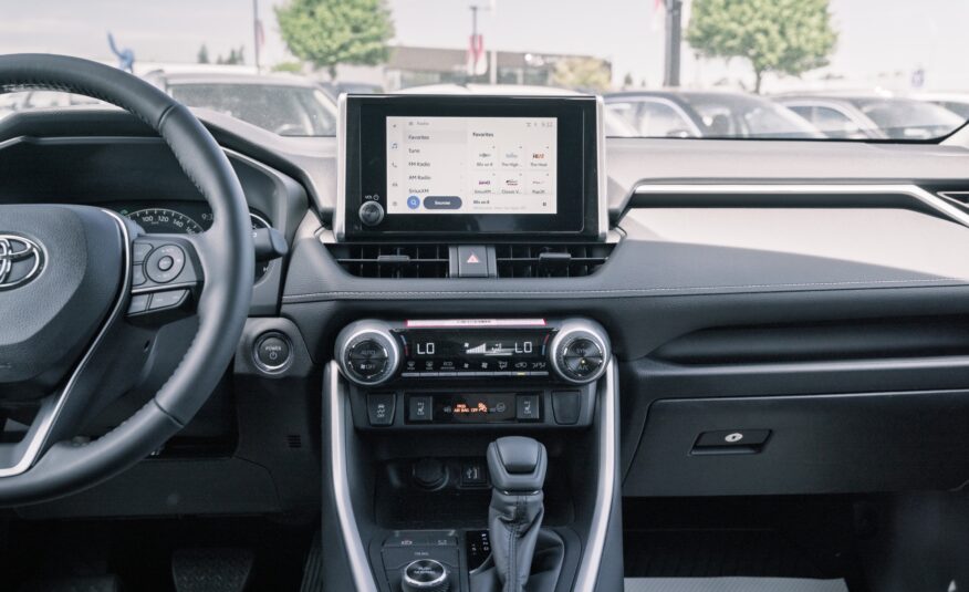 2025 Toyota RAV4 Hybrid XLE LC2601