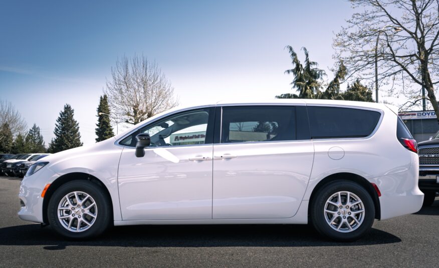 2024 Chrysler Grand Caravan SXT R196205