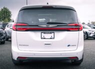 2024 Chrysler Pacifica Hybrid Pinnacle R109031