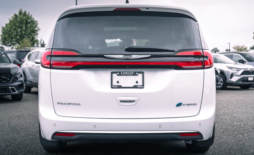 2024 Chrysler Pacifica Hybrid Pinnacle R109031