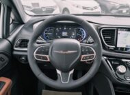 2024 Chrysler Pacifica Hybrid Pinnacle R109031
