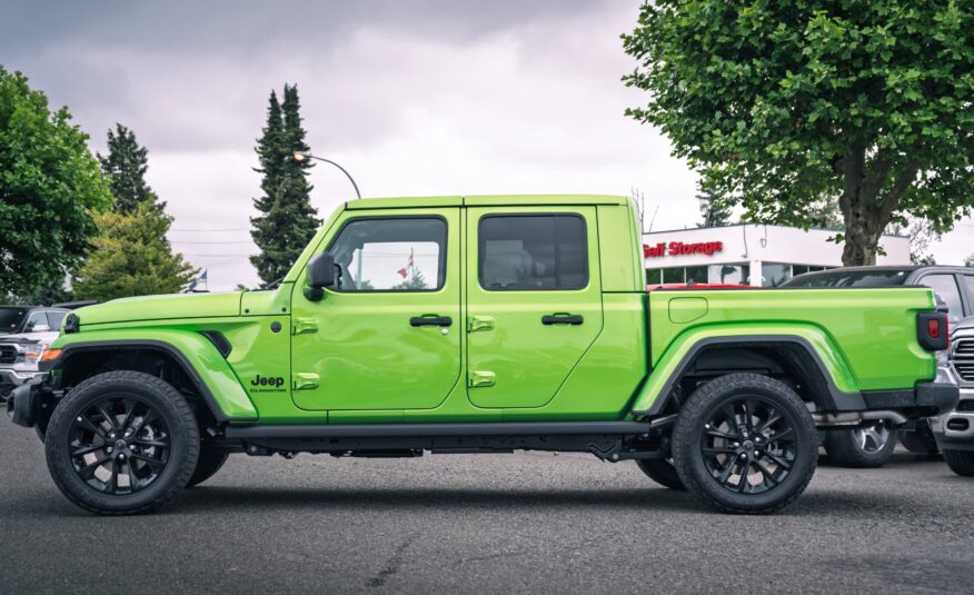2025 Jeep Gladiator Sport S S517920