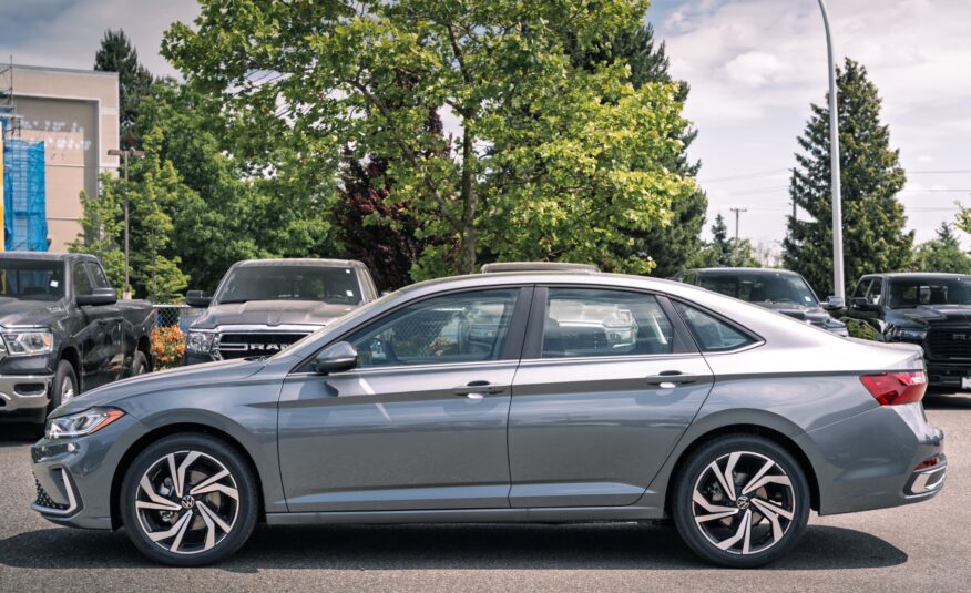 2025 Volkswagen Jetta Highline LC2618