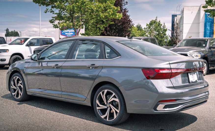 2025 Volkswagen Jetta Highline LC2618