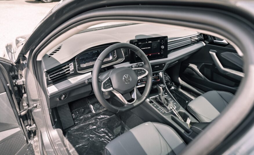 2025 Volkswagen Jetta Highline LC2618