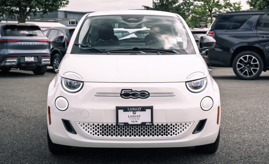2025 Fiat 500e  S238202
