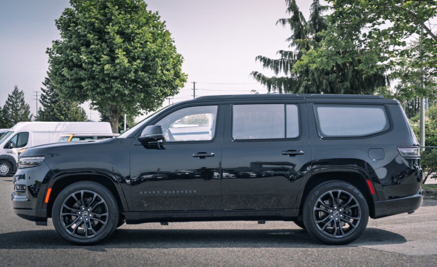 2023 Jeep Grand Wagoneer Series II LC2624