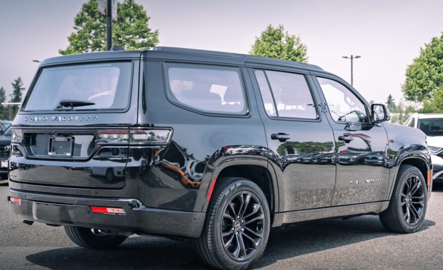 2023 Jeep Grand Wagoneer Series II LC2624