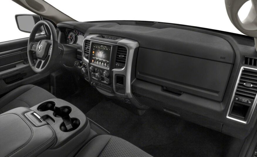 2022 RAM 1500 Classic SLT R196814A