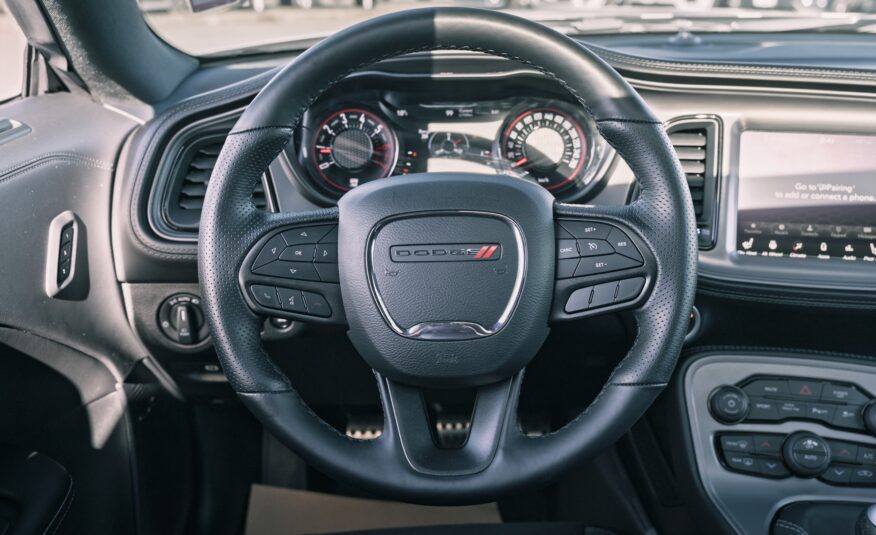 2023 Dodge Challenger R/T R205757A