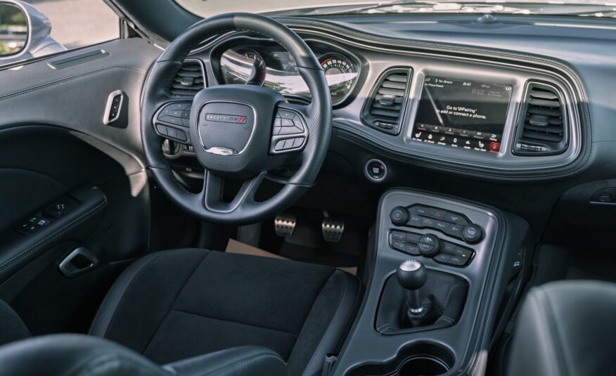 2023 Dodge Challenger R/T R205757A