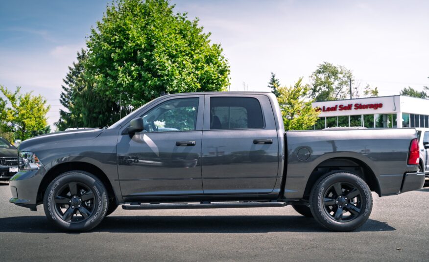 2023 RAM 1500 Classic Tradesman LC2675