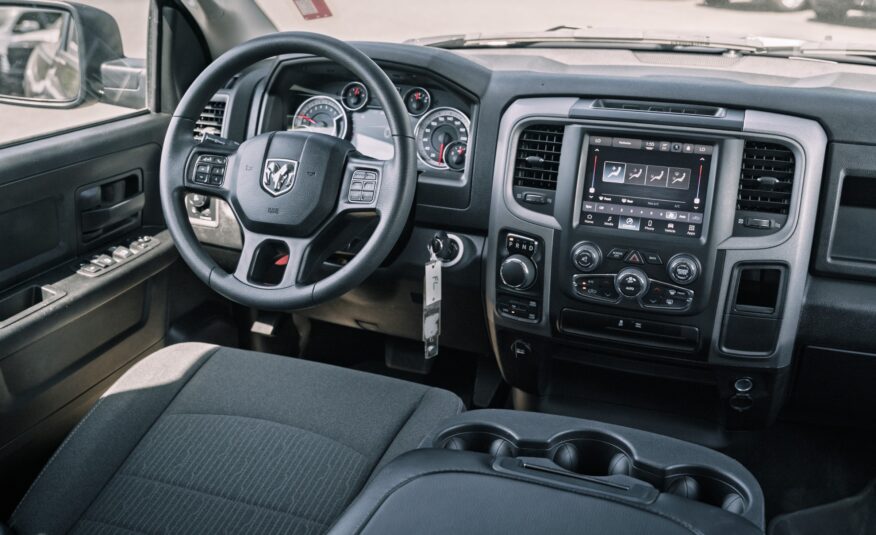 2023 RAM 1500 Classic Tradesman LC2675