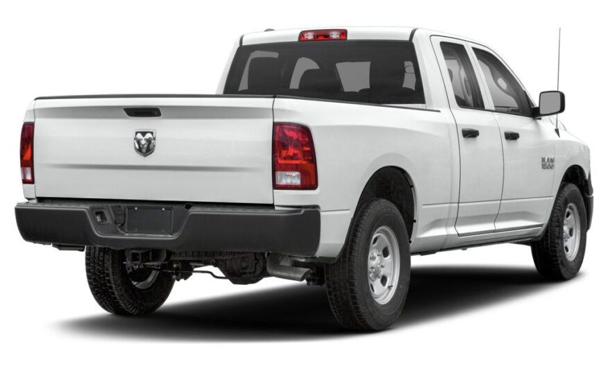 2016 RAM 1500 ST LC2657A