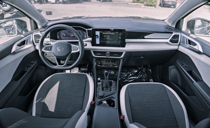 2025 Volkswagen Taos Trendline LC2697