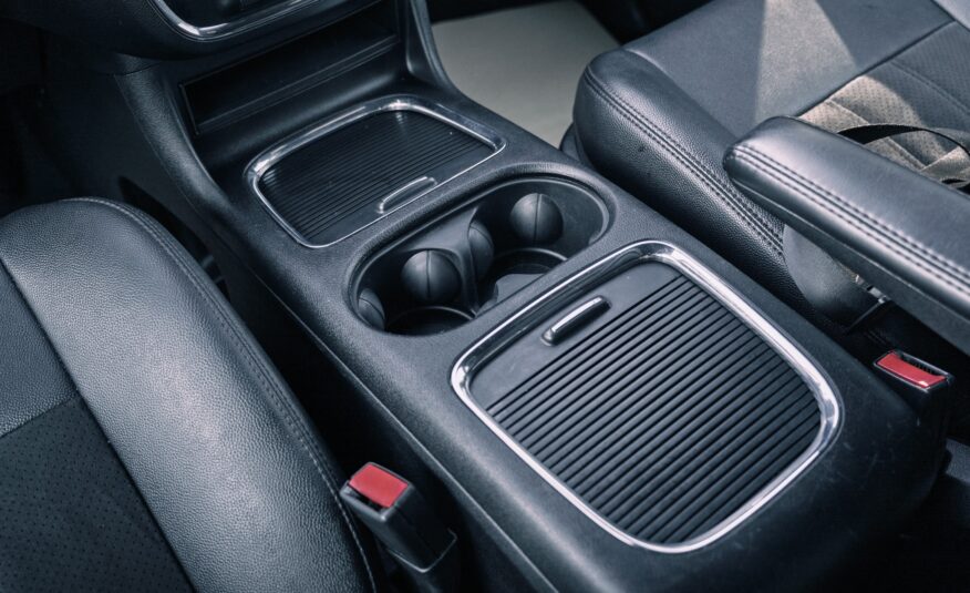 2020 Dodge Grand Caravan Premium Plus LC2675A