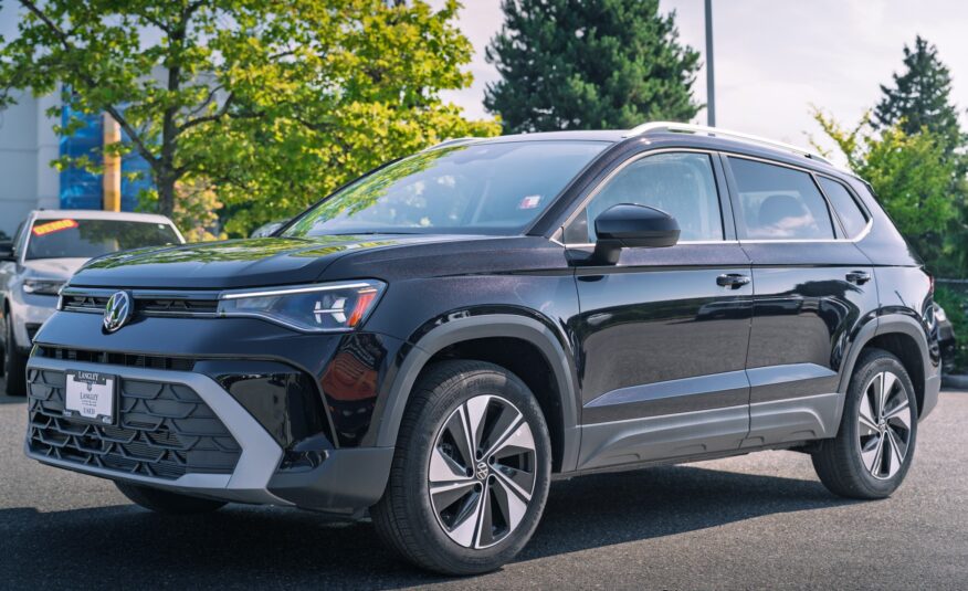 2025 Volkswagen Taos Comfortline LC2698