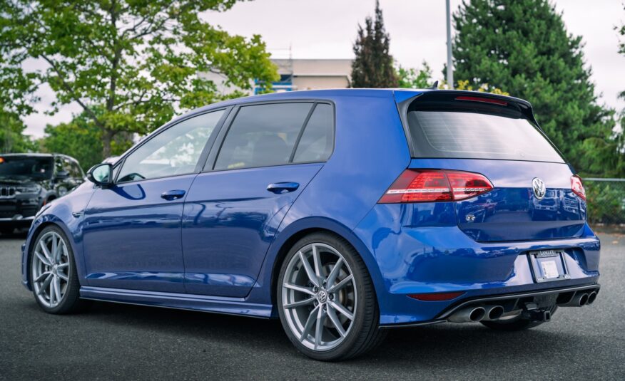 2017 Volkswagen Golf R 2.0 TSI LC2576AA