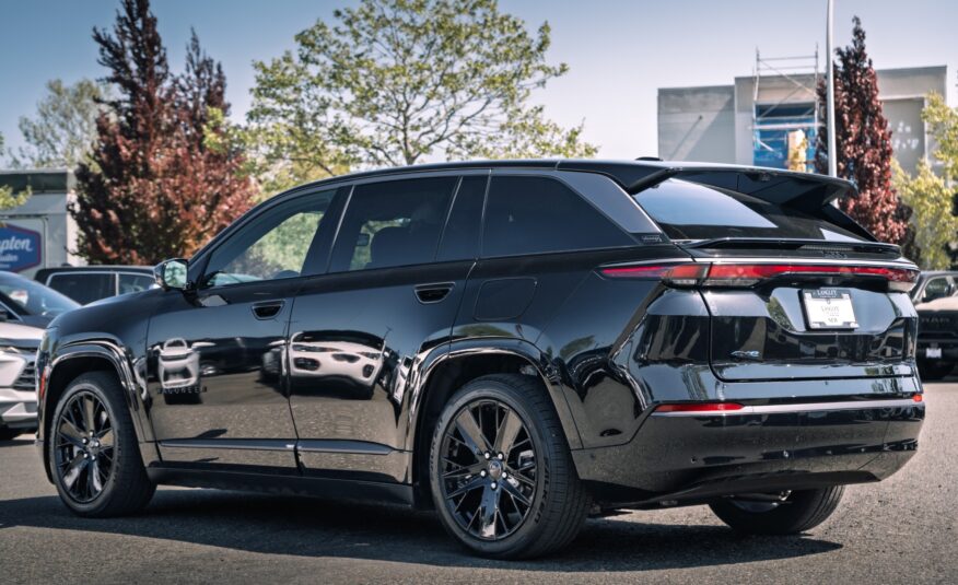 2024 Jeep Wagoneer S Launch Edition R180209