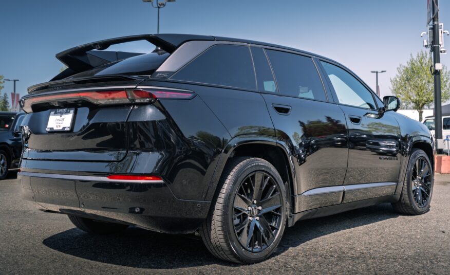 2024 Jeep Wagoneer S Launch Edition R180209