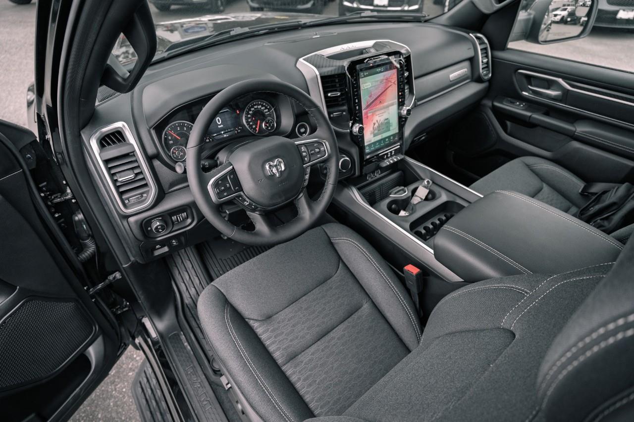 2025 RAM 1500 Big Horn S509671