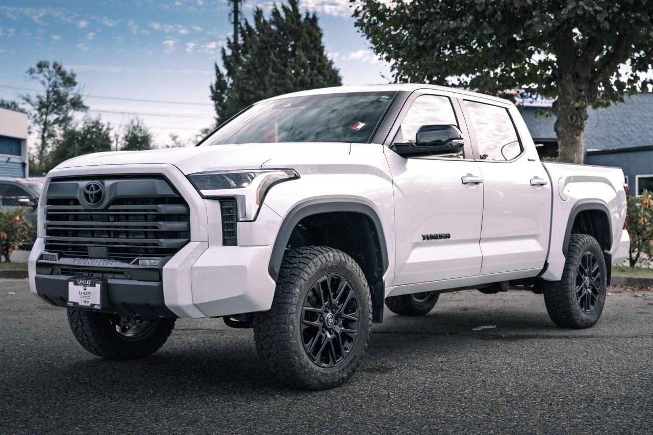 2025 Toyota Tundra SR LC2720