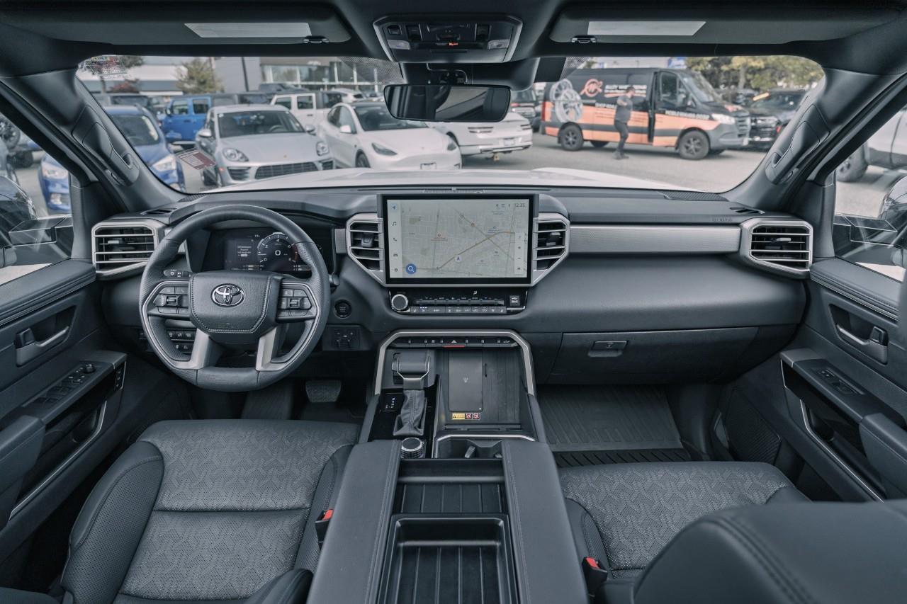 2025 Toyota Tundra SR LC2720