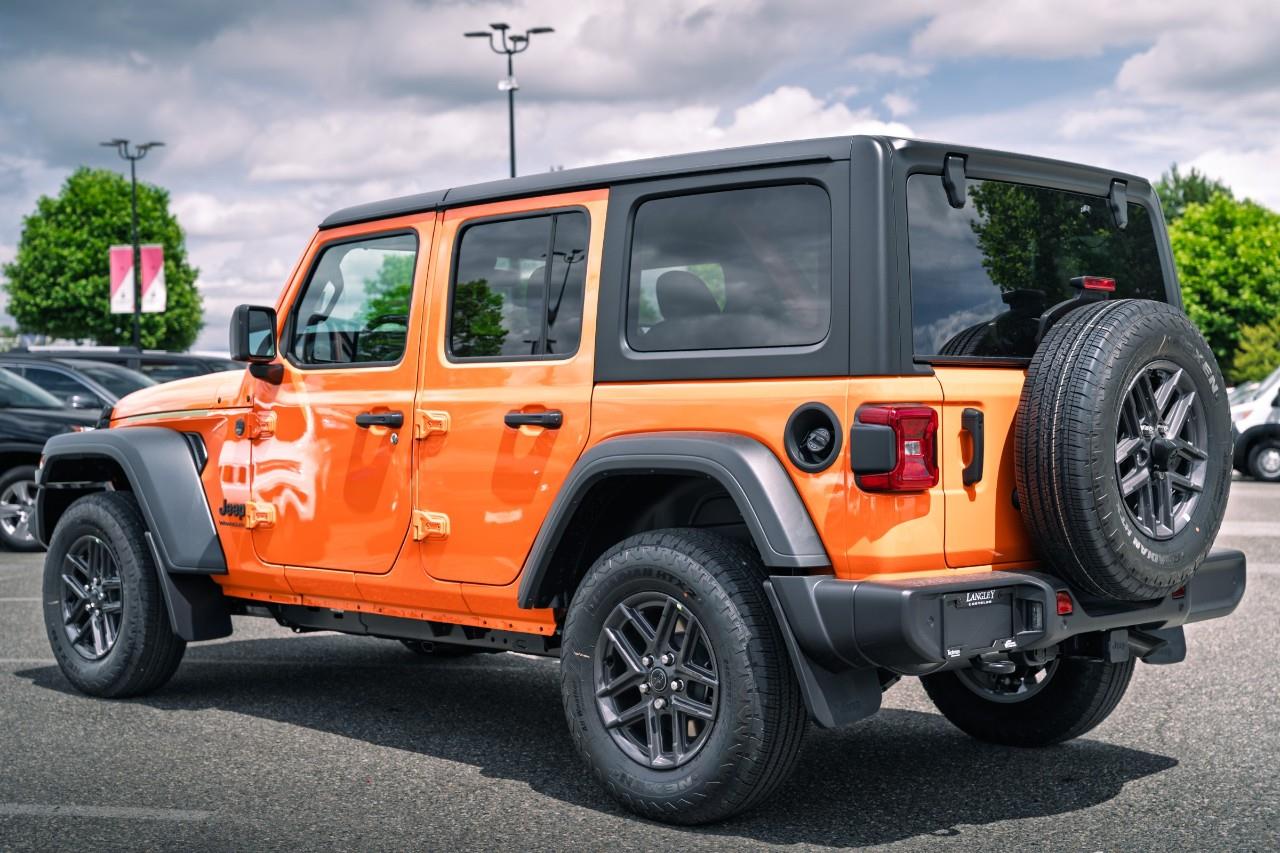 2025 Jeep Wrangler Sport S621369