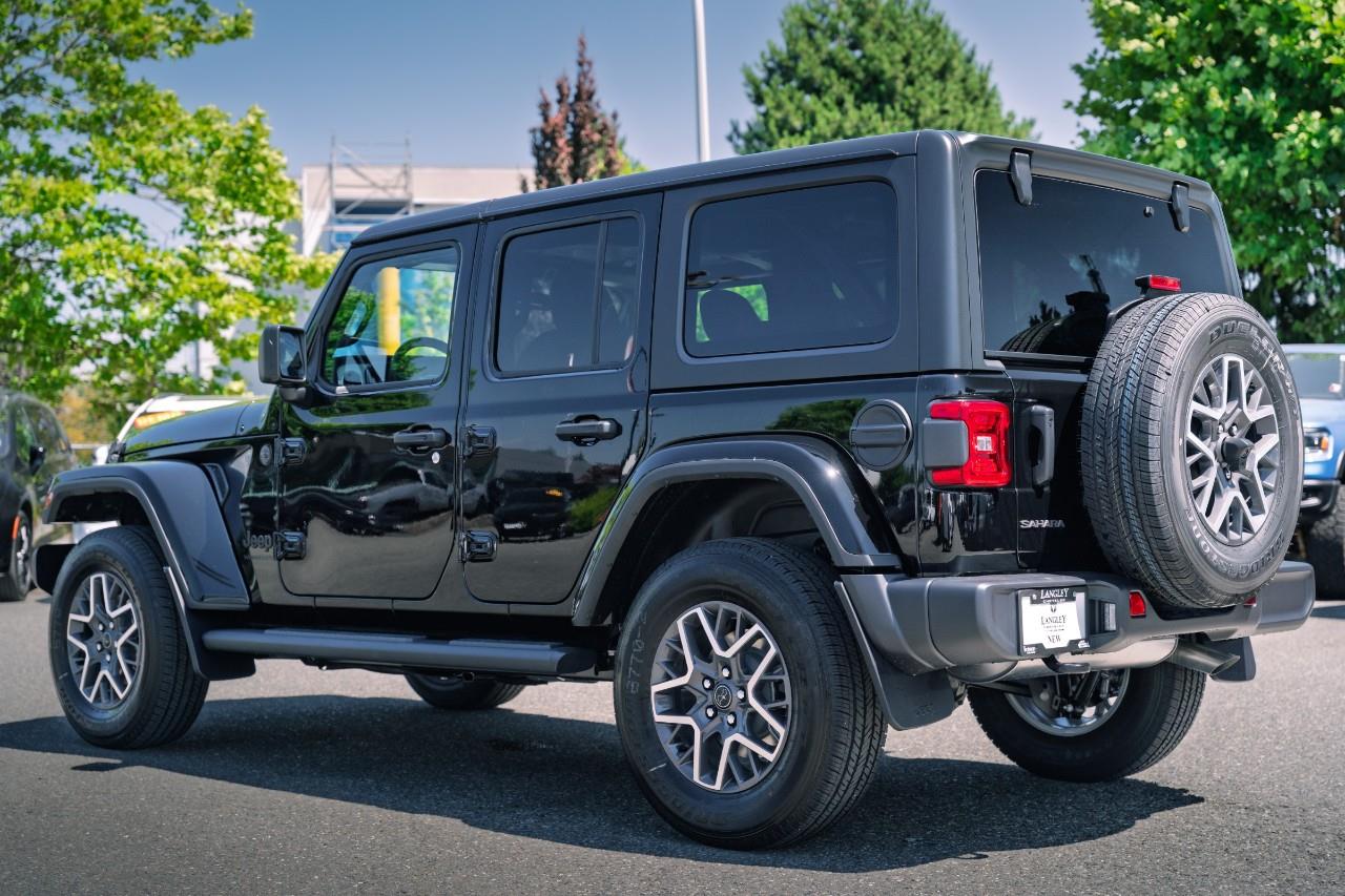 2025 Jeep Wrangler Sahara S633107