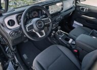 2025 Jeep Wrangler Sahara S633107